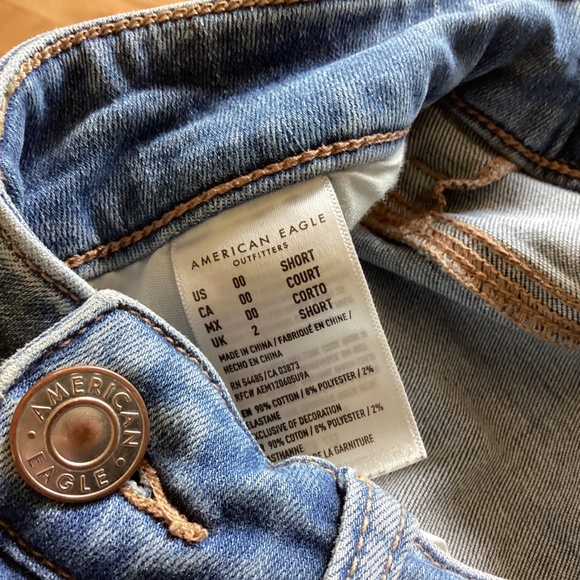 2 Pair American Eagle Jeans - Picture 3 of 4